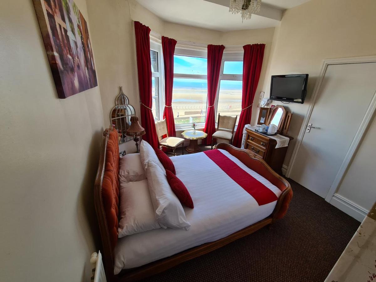 Crystals On The Prom Hotell Blackpool Eksteriør bilde