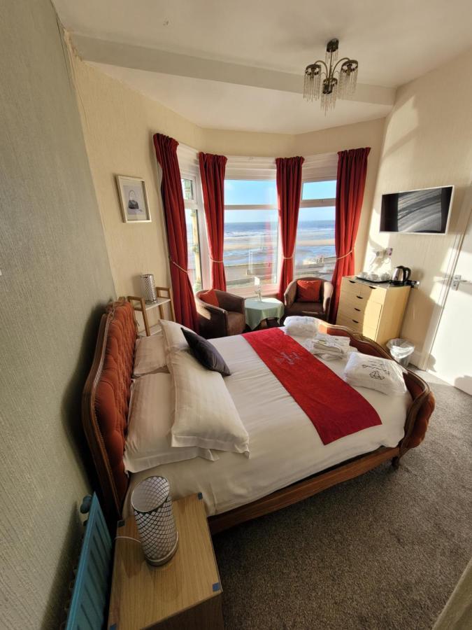 Crystals On The Prom Hotell Blackpool Eksteriør bilde