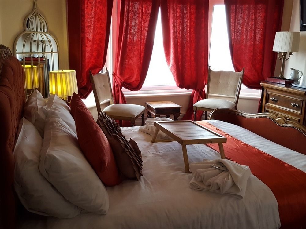 Crystals On The Prom Hotell Blackpool Eksteriør bilde